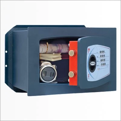 Встраиваемый сейф Technomax GT/4LP