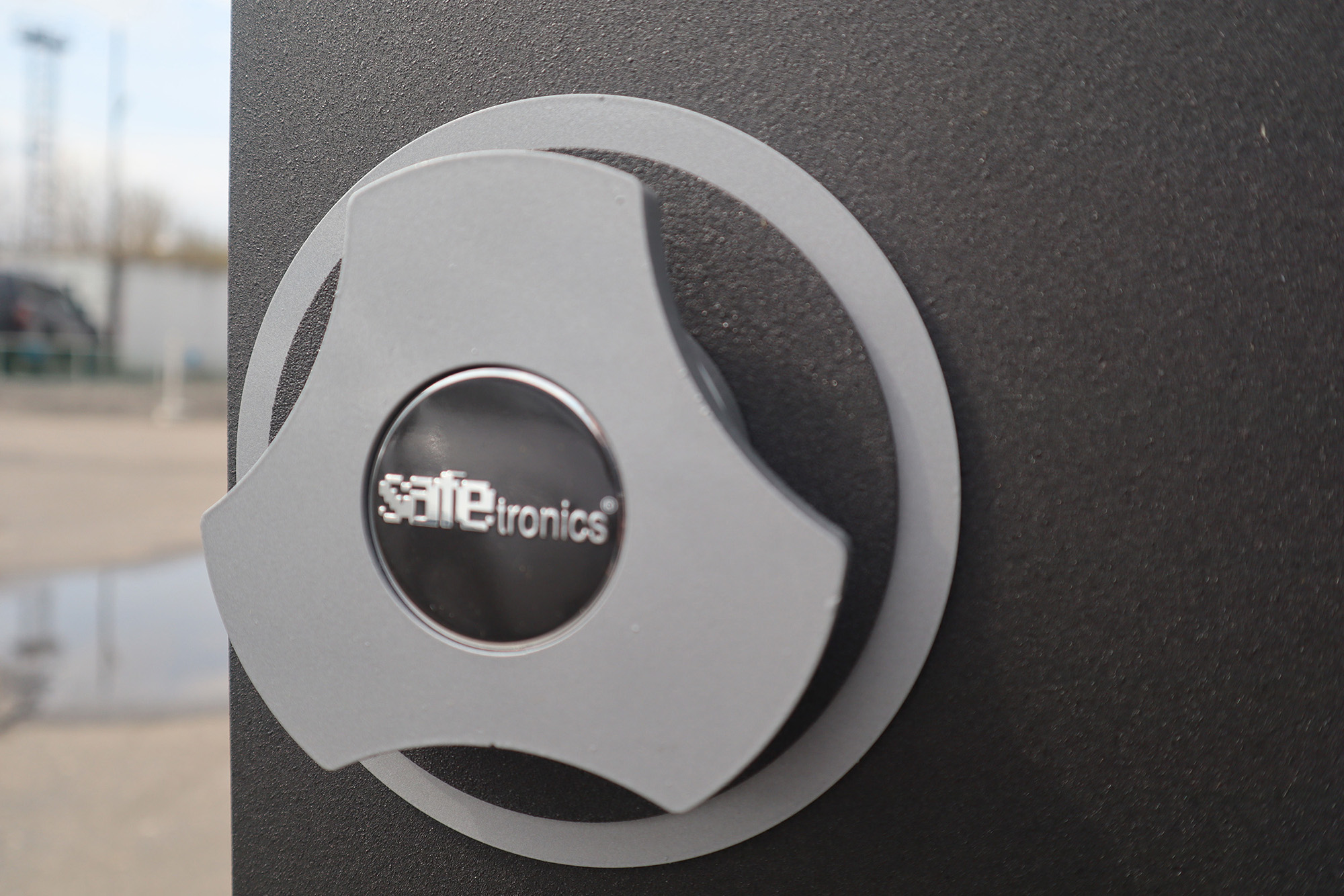 Сейф оружейный Safetronics TSS 160 MM/K10
